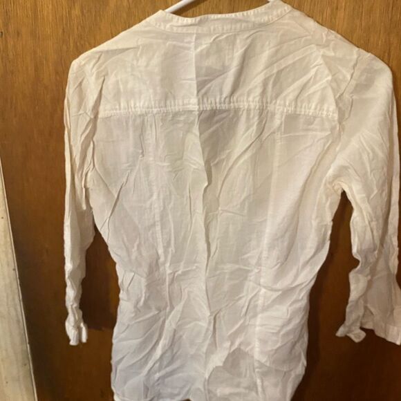 AMERICAN Eagle Outfitters - Picture 2 of 3